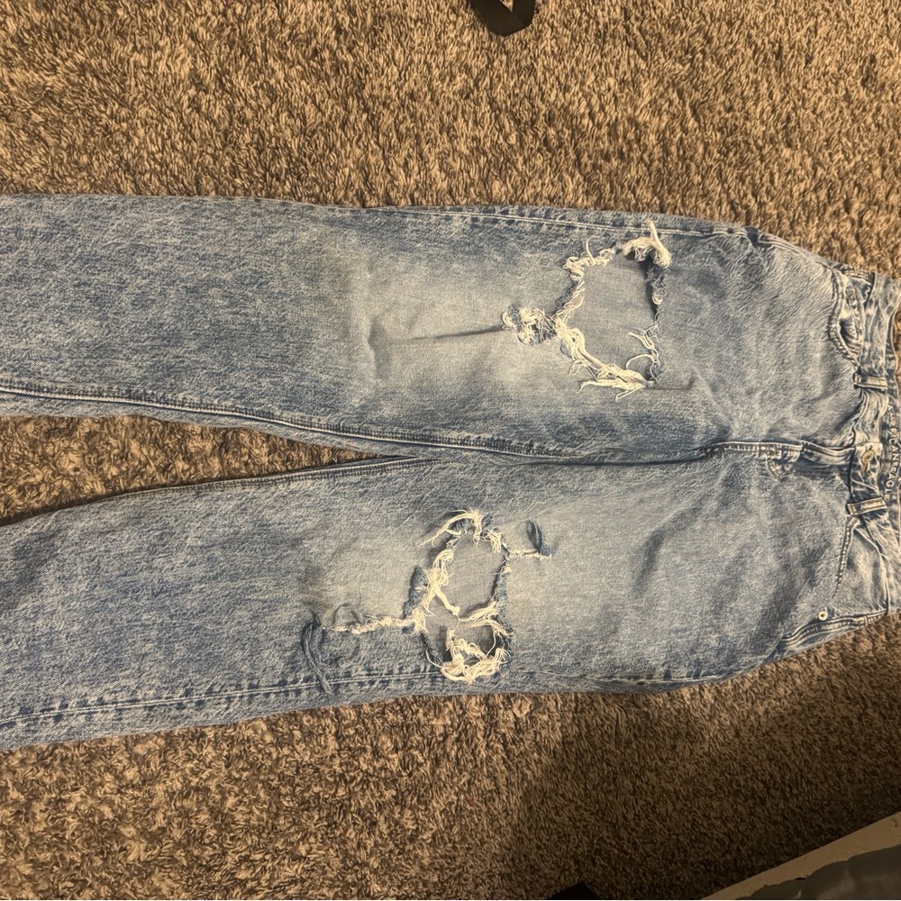 American Eagle Outfitters Light Blue Denim Jeans
